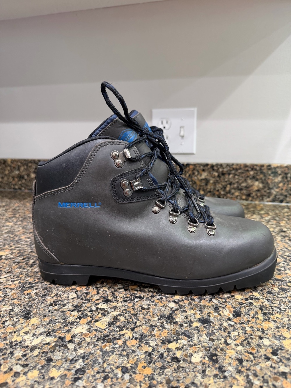 Merrell Men's Dark Gray Leather frontier, Nordic cross country Boots 9.5